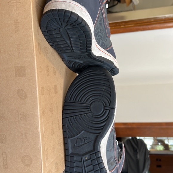 Nike GS back to school, Nike dunk high, size 6.5 Y. - Picture 8 of 9